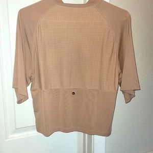 Buffbunny Triton Tee